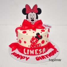 Minnie Mouse Cake