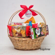 Standard Family Grocery Hamper