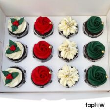 Festive Christmas Cupcake  - 12 Pieces