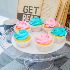 Baby Shower Treats Cupcakes - 06 Pieces