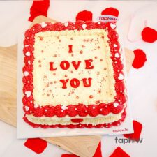 Love Notes in Layers Cake