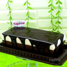 Marshmallow Mousse Fantasy Bar Cake
