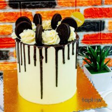 Oreo Chocolate Drip Cake - 1.5 Kg