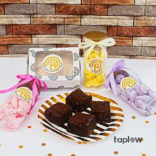 Heavenly Kisses & Brownie Gift Set