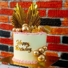 Golden Feathers Cake - 1 Kg