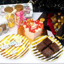 Graceful Gifts For Mom