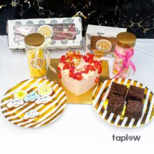 The Loving Embrace Set