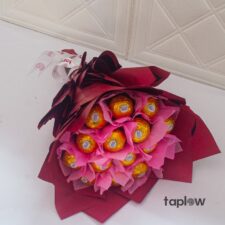 Sweet Scarlet – Ferraro R ocher Bouquet