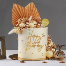 Majestic Gold Cake - 1.5 Kg
