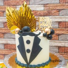 Gentleman Gold Cake - 1.5 Kg