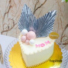 Mom’s Shining Love Cake - 1 Kg