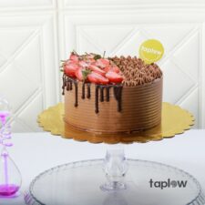 Berry Beautiful Celebration Cake- 1Kg