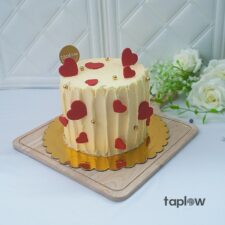 Ivory Love Cake - 1 Kg