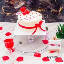 Red Ribbon Love Cake