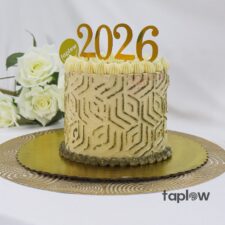 Golden Year Cake – 1.5 Kg